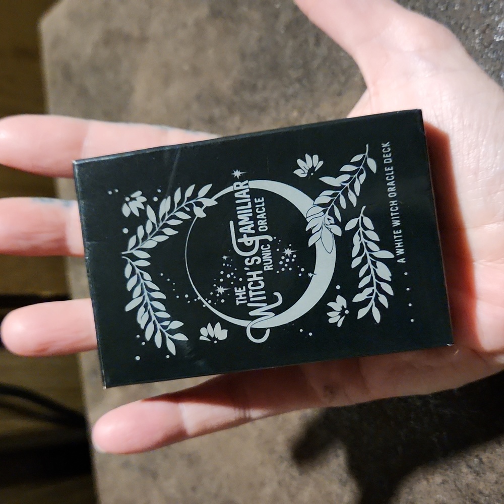 New -Mini- The Witch's Familiar RUNIC Oracle Card Deck- 24 cards & Guide Sheet - Picture 5 of 5